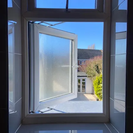 Beautiful Bright Three Bedroom House In Brighton And Hove With Free Parking Exterior photo
