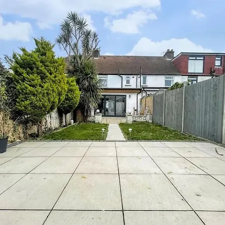 Beautiful Bright Three Bedroom House In Brighton And Hove With Free Parking Exterior photo